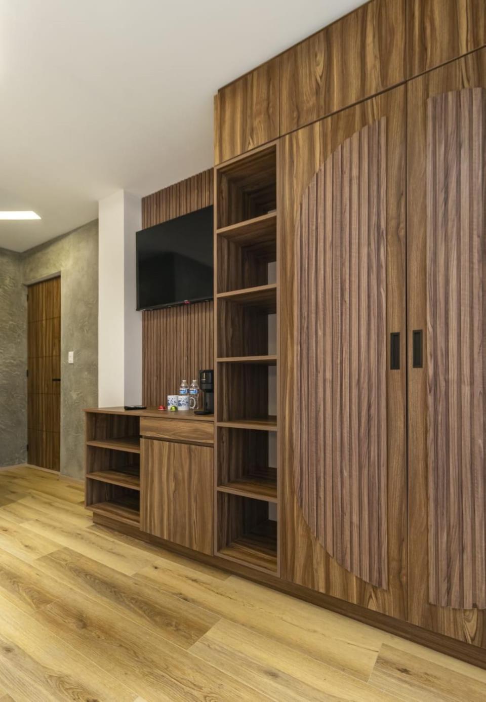 Eugenio Suetes Hotel Мексико Сити Екстериор снимка