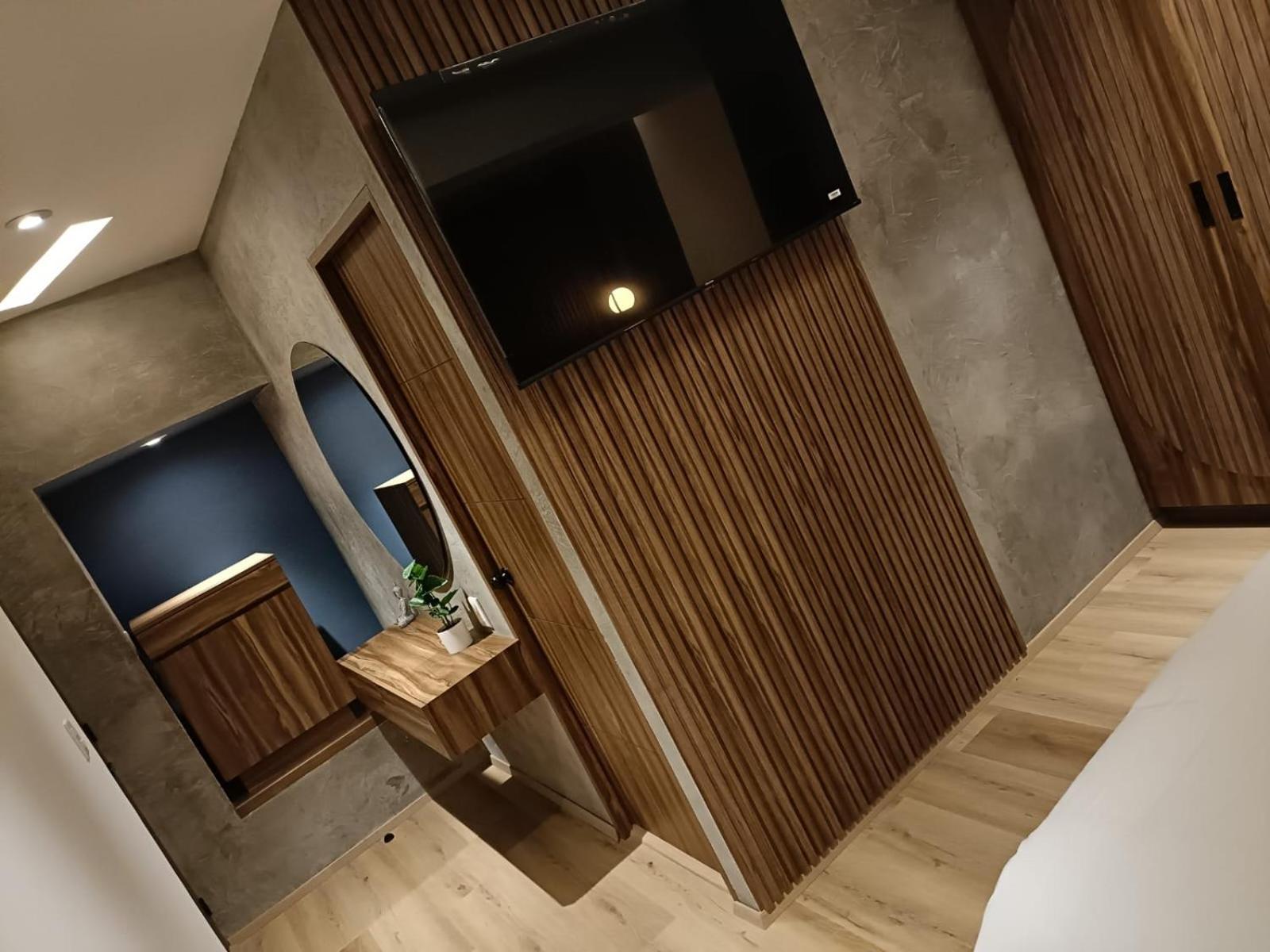 Eugenio Suetes Hotel Мексико Сити Екстериор снимка